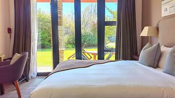 Double or Twin Room, Balcony, Garden View | Bathroom | Hair dryer, slippers, towels, soap