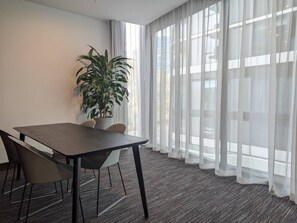 Dining - Central Simplicity @Woden (Phillip)