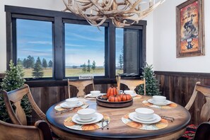 تناول الطعام