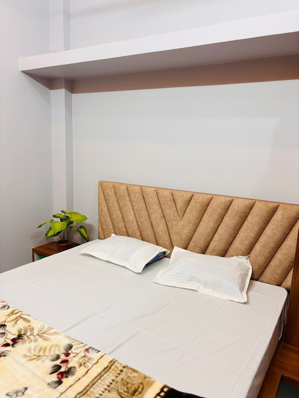 Deluxe Double Room | Free WiFi
