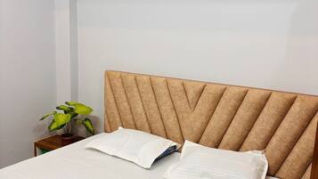 Deluxe Double Room | Free WiFi