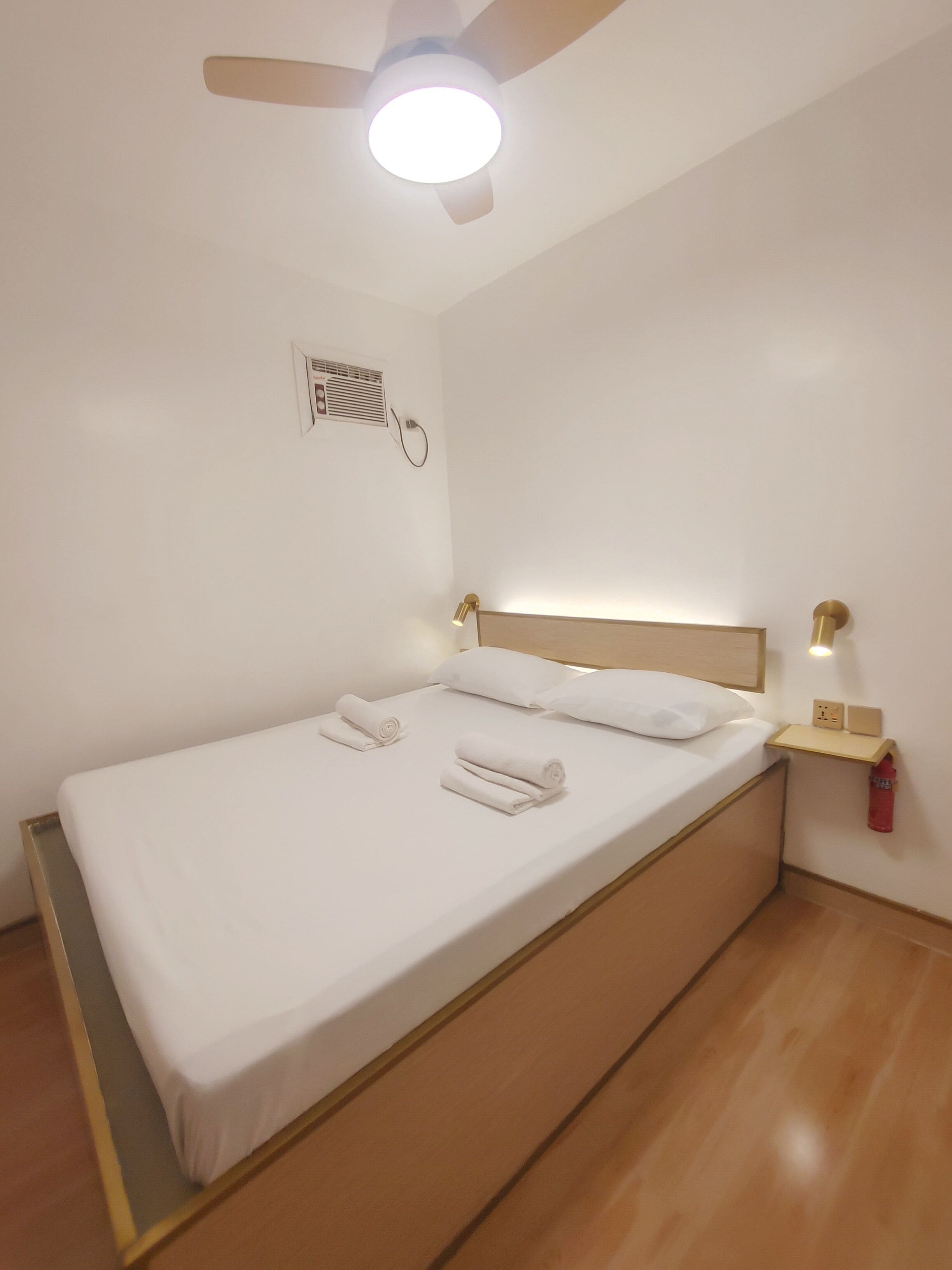 Decoración personalizada, muebles diferentes y wifi gratis 