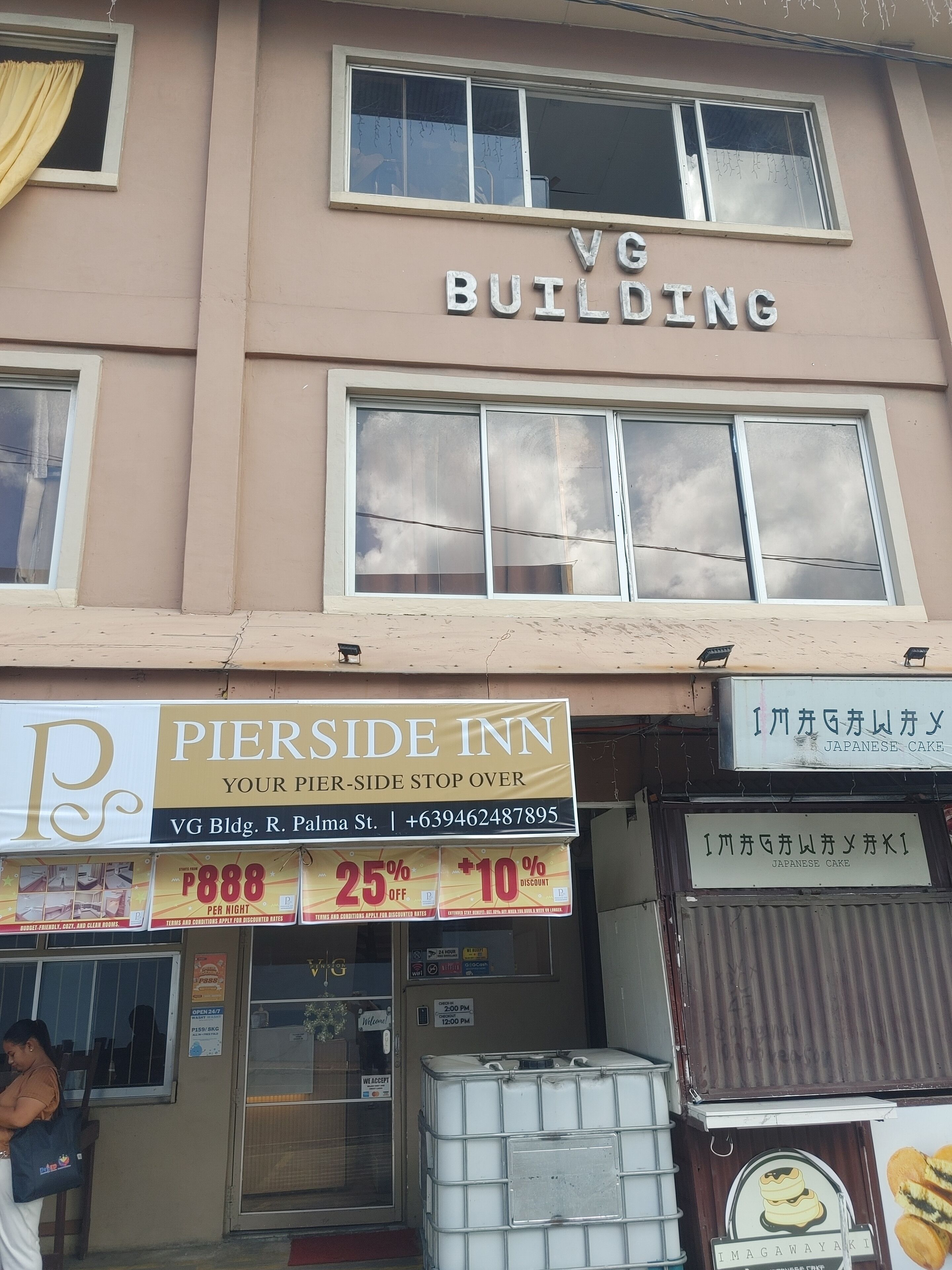 Mặt tiền nơi lưu trú