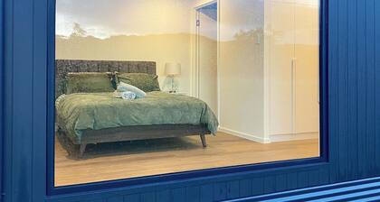 Grampians View Retreat - where style meets nature