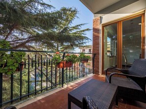 Exclusive-huoneisto, parveke, kaupunkinäköala | Parveke