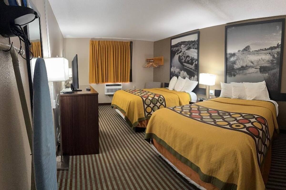 Double Room | Soundproofing, iron/ironing board, free WiFi