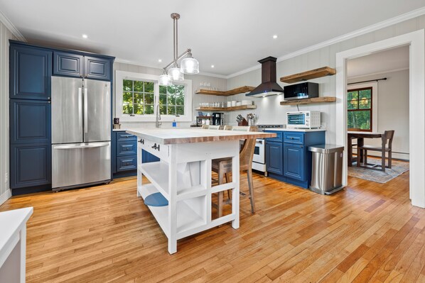 Microwave, oven, stovetop, dishwasher