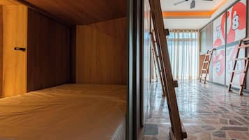 Design Shared Dormitory | Premium bedding, in-room safe, blackout drapes, iron/ironing board