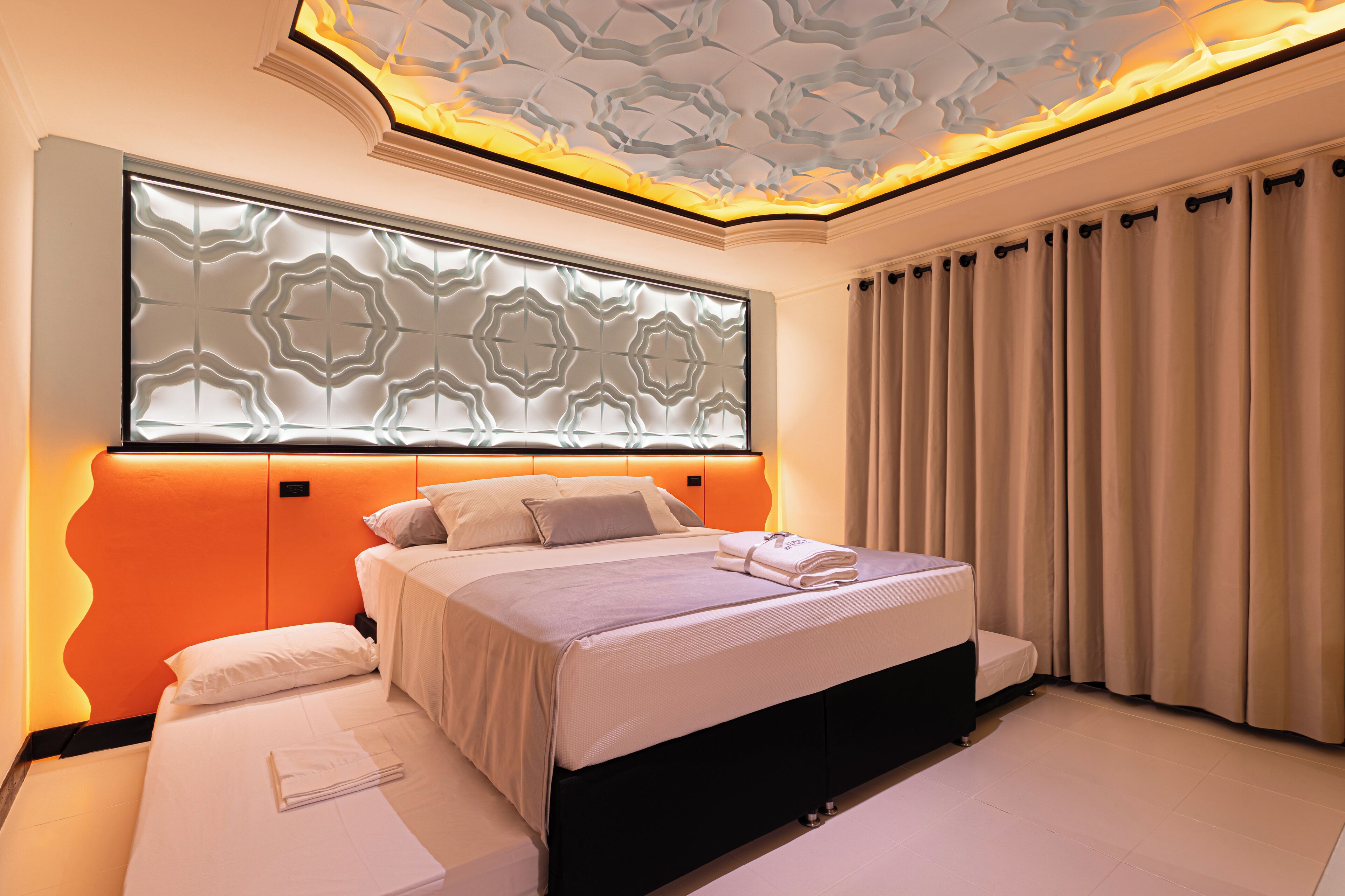 Superior vierpersoonskamer, privébadkamer | Luxe beddengoed, een kluis op de kamer, verduisterende gordijnen