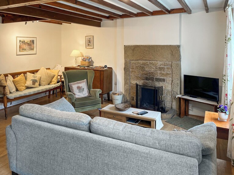 3 Bedroom Accommodation In Osmotherley, Near Brompton - Northallerton