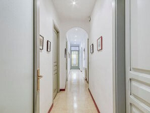 Interior - Primfilat by Interhome (Figueres)