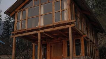 Deluxe Chalet, Pets allowed, Mountain View | Exterior