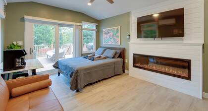 Walk to Metro Station! Cheverly Apt 8 Mi to DC