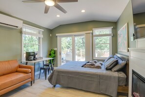 1 bedroom, iron/ironing board, Internet, bed sheets
