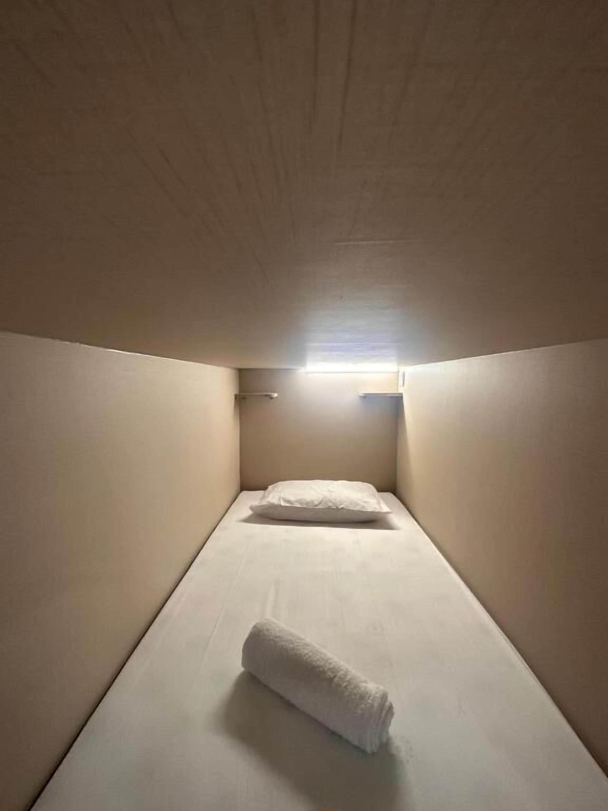 Ruang kerja komputer riba, Wi-fi percuma 