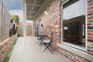 Outdoor dining - Pure Bliss - Comfort Delight (Launceston)