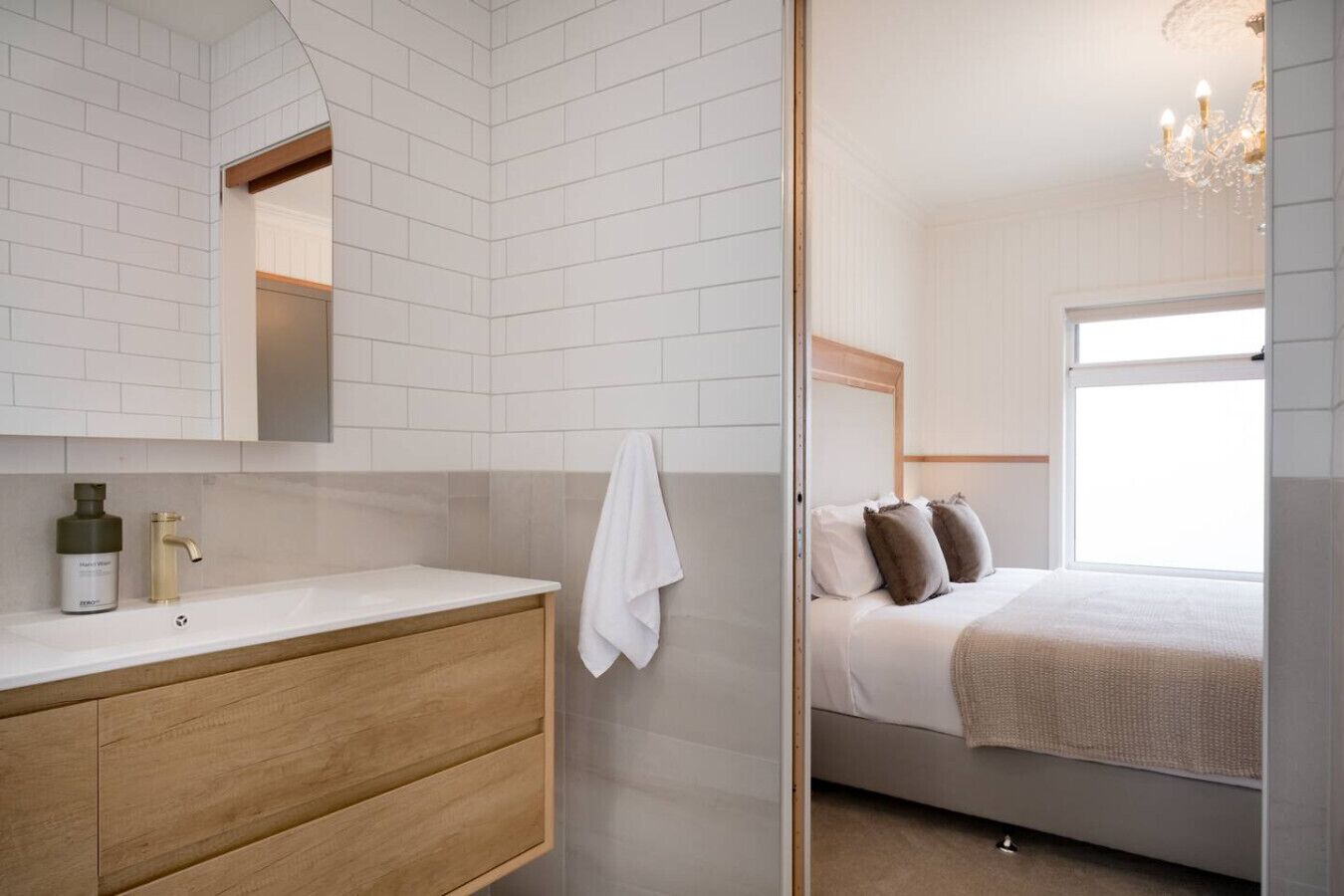 3 habitaciones, escritorio, wifi y ropa de cama 