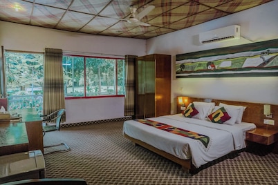 Meghna Shorobor Resort