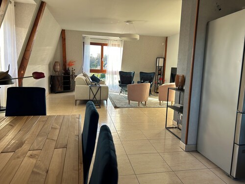 Logement 100 m2 au calme