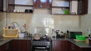 MikrovÄgsugn, ugn och spishÀll