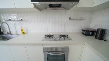 スーペリア アパートメント 4 ベッドルーム シティビュー | 専用キッチン