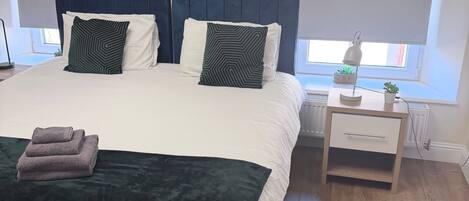 1 sovrum, strykjärn/strykbräda, internet och sängkläder