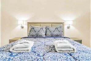 1 غرفة نوم ومكتب ومكواة/لوح كي وواي فاي مجانًا