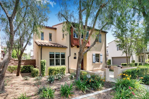 Exterior - Terrific 3-bedroom house with AC in charming Chino (Chino)