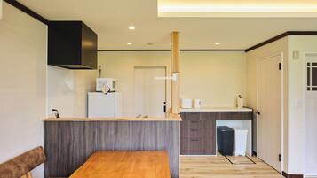 Comfort House, Non Smoking, Patio | In-room dining