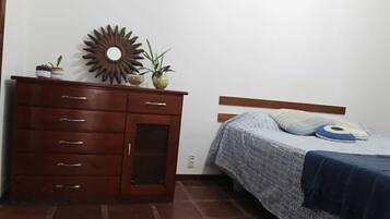 2 多间卧室、WiFi、床单