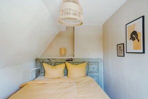 Blackout curtains, iron/ironing board, free WiFi