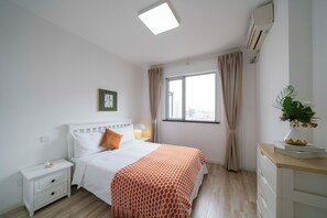 Superior Apartment, 4 Bedrooms, City View | Free WiFi