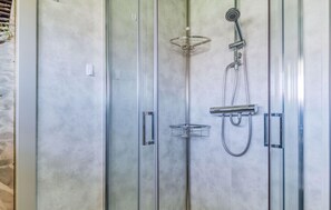 Shower - 2 bedroom beautiful apartment in Cadzand (Cadzand)