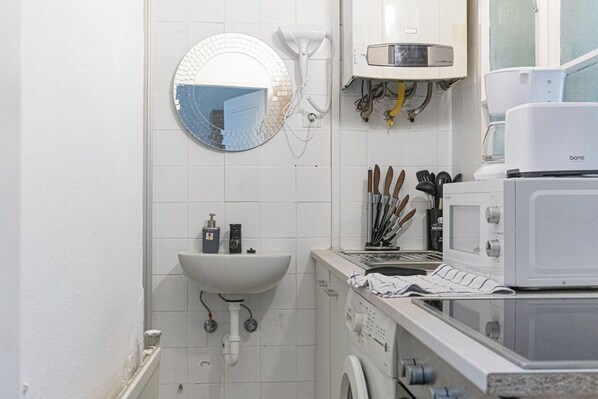 Basic-Apartment | Eigene Küche