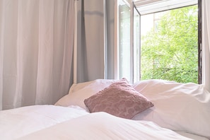 Basic-Apartment | Ausblick vom Zimmer