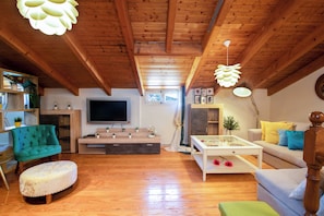 別墅, 露台, 山景 | 客廳