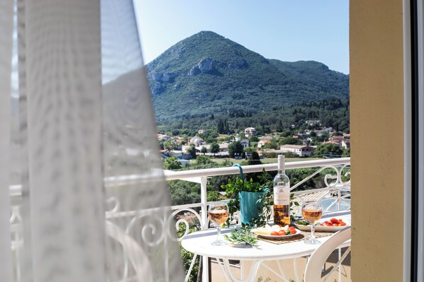 Villa - balkon - bjergudsigt | Balkon