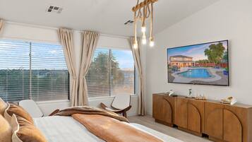 6 habitaciones, tabla de planchar con plancha, wifi y ropa de cama