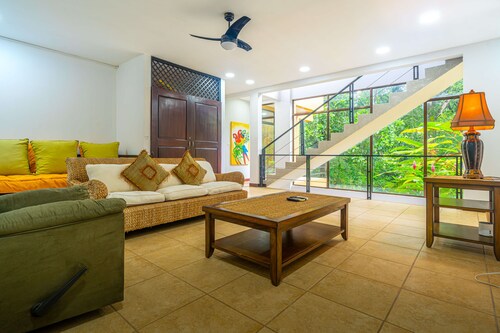Stunning 5-bedroom retreat near Jaco, nestled in lush jungle surroundings, private pool