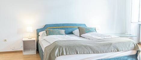 Basic Apartment | Iron/ironing board, free WiFi