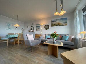 Télévision, chaîne hi-fi