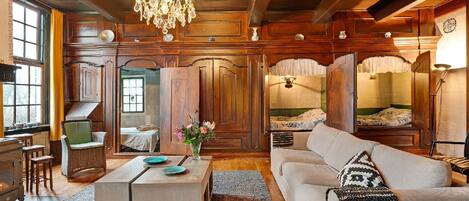 智能电视、DVD 播放器