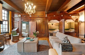 Smart TV, DVD player - Authentiek logeren met hedendaags comfort in een rijksmonumentale woonboerderij  (Ruinerwold)