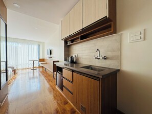 2 Bed Apartment | Premium bedding, in-room safe, laptop workspace, soundproofing