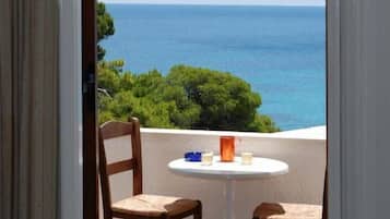 Panoramic Double Room, Balcony, Sea View | Laptop workspace, free WiFi