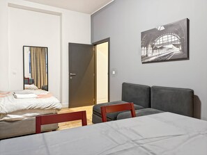 Studio, Multiple Bedrooms | 1 bedroom - New Self Check In Studio 2 Floor Near Chatelain (Brussels)