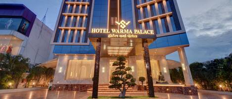 숙박 시설 정면