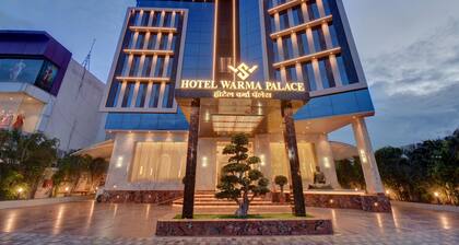 Hotel Warma Palace