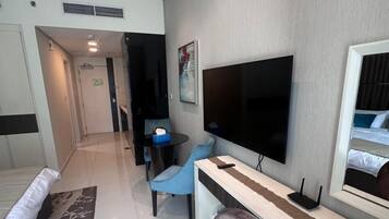 Coffres-forts dans les chambres, rideaux occultants