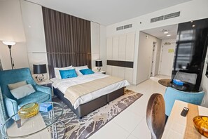 客房内保险箱、遮光窗帘、熨斗/熨衣板、免费 WiFi